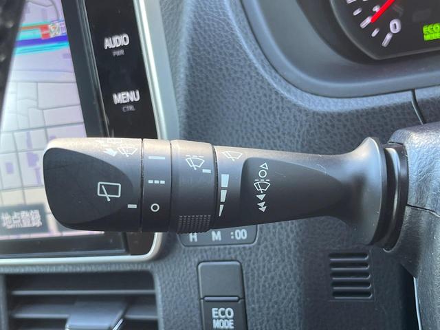 ヴォクシー ＺＳ　煌　純正１０インチナビ　セーフティセンス　クルーズコントロール　両側パワースライドドア　オートハイビーム　バックカメラ　ＬＥＤヘッドライト　スマートキー　ＥＴＣ　Ｂｌｕｅｔｏｏｔｈ　フルセグ（33枚目）