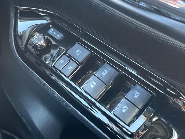 ヴォクシー ＺＳ　煌　純正１０インチナビ　セーフティセンス　クルーズコントロール　両側パワースライドドア　オートハイビーム　バックカメラ　ＬＥＤヘッドライト　スマートキー　ＥＴＣ　Ｂｌｕｅｔｏｏｔｈ　フルセグ（41枚目）