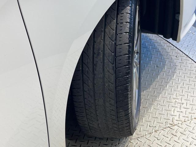 ２．５Ｓ　タイプゴールドＩＩＩ　純正９型ナビ　後席モニター　バックカメラ　両側電動ドア　セーフティセンス　レーダークルーズ　禁煙車　電動リアゲート　ハーフレザーシート　コーナーセンサー　スマートキー　ＬＥＤヘッド　ＥＴＣ　ＢＳＭ（画像32）