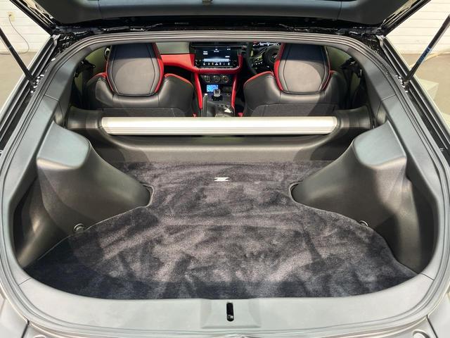 バージョンＳＴ　ターボ　純正９型ナビ　バックカメラ　ＢＯＳＥサウンド　先進運転支援技術　禁煙車　ハーフレザーシート　シートヒーター　パワーシート　コーナーセンサー　スマートキー　ＬＥＤヘッド　デジタルインナーミラー（画像11）