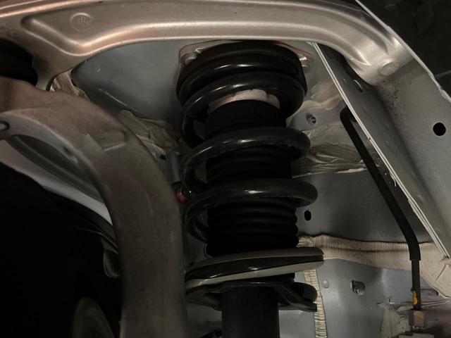 バージョンＳＴ　ターボ　純正９型ナビ　バックカメラ　ＢＯＳＥサウンド　先進運転支援技術　禁煙車　ハーフレザーシート　シートヒーター　パワーシート　コーナーセンサー　スマートキー　ＬＥＤヘッド　デジタルインナーミラー（画像20）