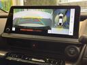 プリウス Z 禁煙車 ガラスルーフ 12.3インチナビ 全周囲カメラ トヨタチームメイト レーダークルーズコントロール デジタルインナーミラー BSM シートベンチレーション ステアリングヒーター ETC2.0(6枚目)
