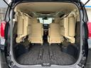 後席を格納すると、これだけの広さが！シーンに合わせたシートアレンジで、大きな荷物も積むことが出来ます♪