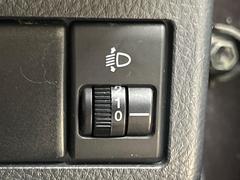 �ڥإåɥ饤�ȥ�٥饤�����ۤ����ߤΰ��֤إ饤�Ȥι⤵��Ĵ���Ǥ��ޤ��� 7