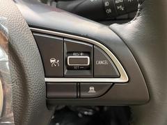 �ڥ����ץƥ��֥��롼������ȥ�����۹�®ƻϩ�Ǥ�Ĺ��Υ���Ԥ��ڤˡ�����ư��®�٤��ݤĥ��롼������ȥ����뤬�����ͷڸ������ƥ��Ϣ�Ȥ��������μ�ξ���Τ��Ƽִ֤��ݤĤ褦��®��Ĵ�ᤷ�Ƥ���ޤ����� 4