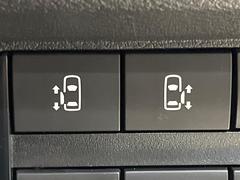 �ڥϥ󥺥ե꡼��ǽ�դ�ξ¦�ѥ���饤�ɥɥ��ۥ��饤�ɥɥ��β���­�������Ƥ��������ȡ���ưŪ�˥��饤�ɥɥ������Ĥ��ޤ�����ʪ��ξ�꤬�դ����ä����֤Ǥ⡢�ɥ��γ��Ĥ��Ǥ��ƤȤäƤ������� 6