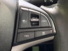 �ڥ����ץƥ��֥��롼������ȥ�����۹�®ƻϩ�Ǥ�Ĺ��Υ���Ԥ��ڤˡ�����ư��®�٤��ݤĥ��롼������ȥ����뤬�����ͷڸ������ƥ��Ϣ�Ȥ��������μ�ξ���Τ��Ƽִ֤��ݤĤ褦��®��Ĵ�ᤷ�Ƥ���ޤ����� 6