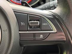 �ڥ����ץƥ��֥��롼������ȥ�����۹�®ƻϩ�Ǥ�Ĺ��Υ���Ԥ��ڤˡ�����ư��®�٤��ݤĥ��롼������ȥ����뤬�����ͷڸ������ƥ��Ϣ�Ȥ��������μ�ξ���Τ��Ƽִ֤��ݤĤ褦��®��Ĵ�ᤷ�Ƥ���ޤ����� 4