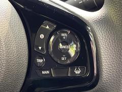 �ڥ����ץƥ��֥��롼������ȥ�����۹�®ƻϩ�Ǥ�Ĺ��Υ���Ԥ��ڤˡ�����ư��®�٤��ݤĥ��롼������ȥ����뤬�����ͷڸ������ƥ��Ϣ�Ȥ��������μ�ξ���Τ��Ƽִ֤��ݤĤ褦��®��Ĵ�ᤷ�Ƥ���ޤ����� 7