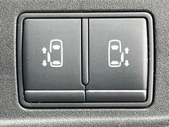 �ڥϥ󥺥ե꡼��ǽ�դ�ξ¦�ѥ���饤�ɥɥ��ۥ��饤�ɥɥ��β���­�������Ƥ��������ȡ���ưŪ�˥��饤�ɥɥ������Ĥ��ޤ�����ʪ��ξ�꤬�դ����ä����֤Ǥ⡢�ɥ��γ��Ĥ��Ǥ��ƤȤäƤ������� 6