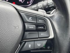 �ڥ����ץƥ��֥��롼������ȥ�����۹�®ƻϩ�Ǥ�Ĺ��Υ���Ԥ��ڤˡ�����ư��®�٤��ݤĥ��롼������ȥ����뤬�����ͷڸ������ƥ��Ϣ�Ȥ��������μ�ξ���Τ��Ƽִ֤��ݤĤ褦��®��Ĵ�ᤷ�Ƥ���ޤ����� 6