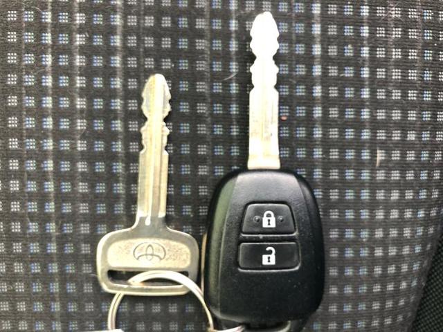 F 社外 7インチ メモリーナビ/パーキングアシスト バックガイド/ヘッドランプ HID/ETC/EBD付ABS/横滑り防止装置/バックモニター/フルセグTV/エアバッグ 運転席 バックカメラ 禁煙車(11枚目)