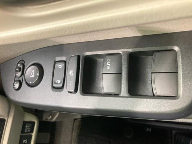 Ｎ－ＢＯＸ ヒョウジュン　保証書／純正　８インチ　メモリーナビ／ホンダセンシング／電動スライドドア／シートヒーター　前席／車線逸脱防止支援システム／ヘッドランプ　ＬＥＤ／ＵＳＢジャック／Ｂｌｕｅｔｏｏｔｈ接続　バックカメラ（30枚目）