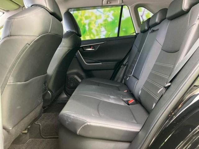 ＲＡＶ４ ４ＷＤハイブリッドＧ　保証書／ディスプレイオーディオ／デジタルインナーミラー／トヨタセーフティセンス／シートヒーター／パノラミックビューモニター／車線逸脱防止支援システム／シート　合皮／電動バックドア　衝突被害軽減システム（8枚目）