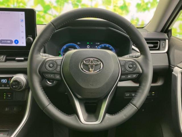 ＲＡＶ４ ４ＷＤハイブリッドＧ　保証書／ディスプレイオーディオ／デジタルインナーミラー／トヨタセーフティセンス／シートヒーター／パノラミックビューモニター／車線逸脱防止支援システム／シート　合皮／電動バックドア　衝突被害軽減システム（16枚目）