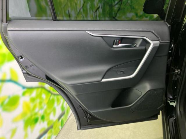 ＲＡＶ４ ４ＷＤハイブリッドＧ　保証書／ディスプレイオーディオ／デジタルインナーミラー／トヨタセーフティセンス／シートヒーター／パノラミックビューモニター／車線逸脱防止支援システム／シート　合皮／電動バックドア　衝突被害軽減システム（24枚目）