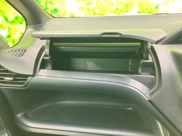 ヴォクシー ＺＳ　新品タイヤ／保証書／社外　ＳＤナビ／フリップダウンモニター　社外　１０．２インチ／電動スライドドア／ヘッドランプ　ＨＩＤ／Ｂｌｕｅｔｏｏｔｈ接続／ＥＴＣ／ＥＢＤ付ＡＢＳ／横滑り防止装置　バックカメラ（40枚目）