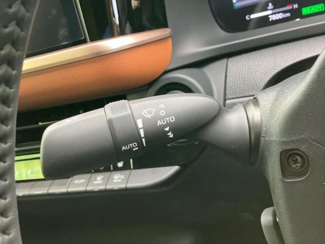 クラウンクロスオーバー ４ＷＤ　ＲＳアドバンスド　サンルーフ／純正エアロ／保証書／ディスプレイオーディオ＋ナビ１１インチ／デジタルインナーミラー／トヨタセーフティセンス／エアーシート　前席／パノラミックビューモニター／車線逸脱防止支援システム　ターボ（17枚目）