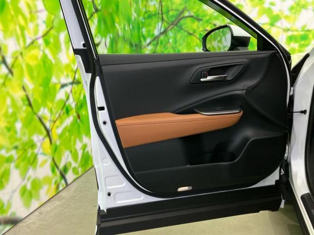 クラウンクロスオーバー ４ＷＤ　ＲＳアドバンスド　サンルーフ／純正エアロ／保証書／ディスプレイオーディオ＋ナビ１１インチ／デジタルインナーミラー／トヨタセーフティセンス／エアーシート　前席／パノラミックビューモニター／車線逸脱防止支援システム　ターボ（22枚目）