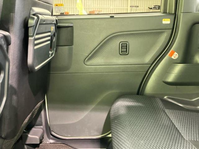 タント カスタムＲＳ　新品タイヤ／保証書／純正　１０インチ　ＳＤナビ／衝突安全装置／両側電動スライドドア／シートヒーター　前席／パノラマモニター／車線逸脱防止支援システム／シート　ハーフレザー／ヘッドランプ　ＬＥＤ（24枚目）