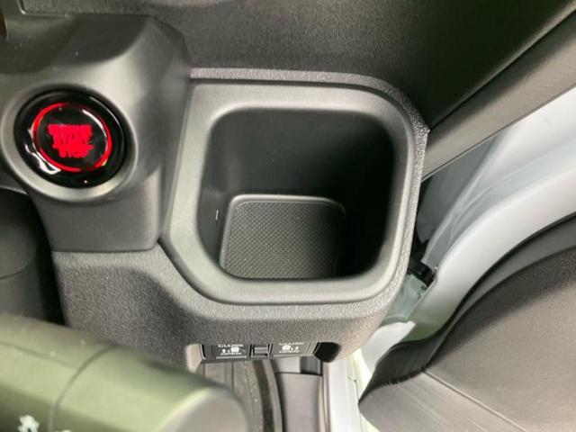 Ｎ－ＢＯＸカスタム ターボ　純正　８インチ　ナビ／ホンダセンシング／両側電動スライドドア／シートヒーター　前席／車線逸脱防止支援システム／ヘッドランプ　ＬＥＤ／Ｂｌｕｅｔｏｏｔｈ接続／ＥＴＣ／ＥＢＤ付ＡＢＳ／横滑り防止装置（40枚目）