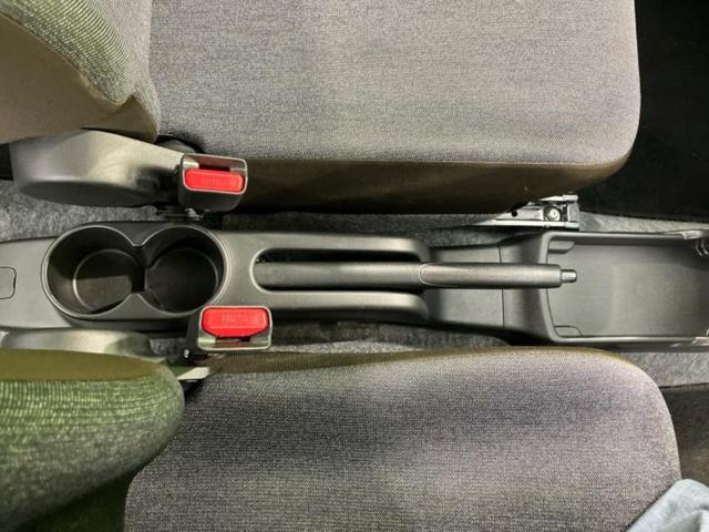 キャロル GL 保証書/衝突安全装置/シートヒーター 運転席/車線逸脱防止支援システム/禁煙車/オートライト/マニュアルエアコン/取扱説明書/パワードアロック/デュアルエアバッグ/アクセサリーソケット/間欠ワイパー(31枚目)