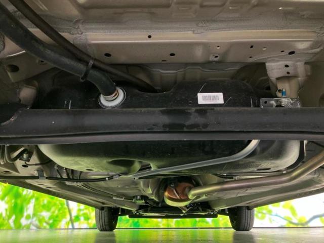 キャロル ＧＬ　保証書／衝突安全装置／シートヒーター　運転席／車線逸脱防止支援システム／禁煙車／オートライト／マニュアルエアコン／取扱説明書／パワードアロック／デュアルエアバッグ／アクセサリーソケット／間欠ワイパー（40枚目）