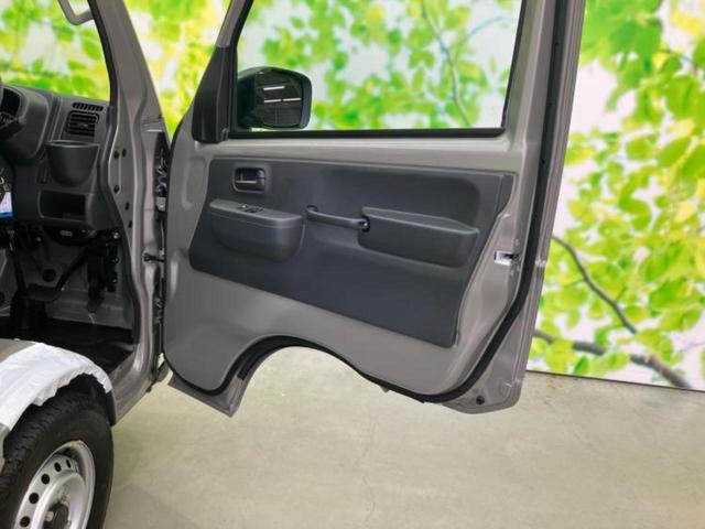 キャリイトラック 4WD KCノウハン 保証書/セーフティサポート(スズキ)/車線逸脱防止支援システム/登録済未使用車/禁煙車/エアバッグ 運転席/キーレスエントリー/パワーステアリング/オートライト/マニュアルエアコン/取扱説明書 4WD(8枚目)