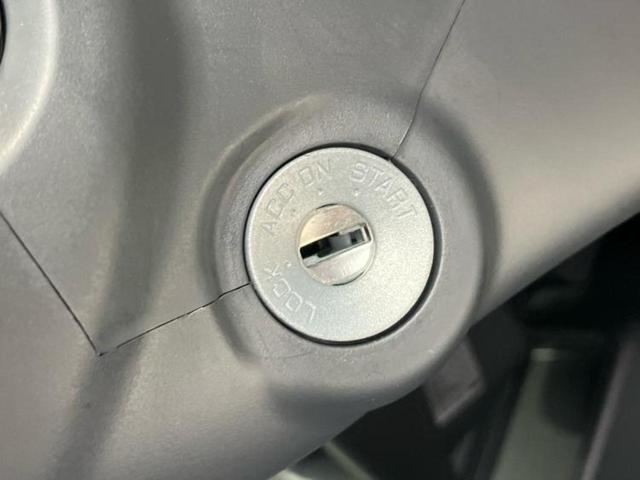 キャリイトラック 4WD KCノウハン 保証書/セーフティサポート(スズキ)/車線逸脱防止支援システム/登録済未使用車/禁煙車/エアバッグ 運転席/キーレスエントリー/パワーステアリング/オートライト/マニュアルエアコン/取扱説明書 4WD(21枚目)