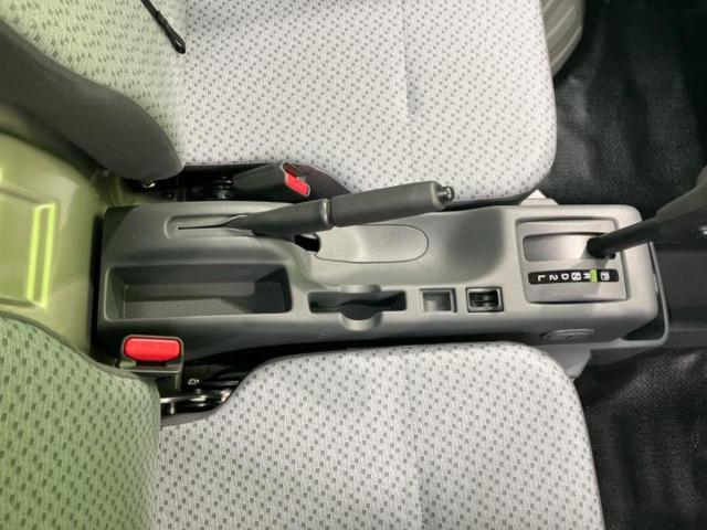 キャリイトラック 4WD KCノウハン 保証書/セーフティサポート(スズキ)/車線逸脱防止支援システム/登録済未使用車/禁煙車/エアバッグ 運転席/キーレスエントリー/パワーステアリング/オートライト/マニュアルエアコン/取扱説明書 4WD(24枚目)