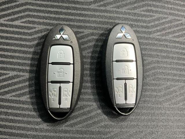 デリカミニ Tプレミアム 新品タイヤ/保証書/社外 10インチ SDナビ/デジタルインナーミラー/イーアシスト(ミツビシ)/両側電動スライドドア/シートヒーター/全方位モニター/車線逸脱防止支援システム 衝突被害軽減システム(38枚目)