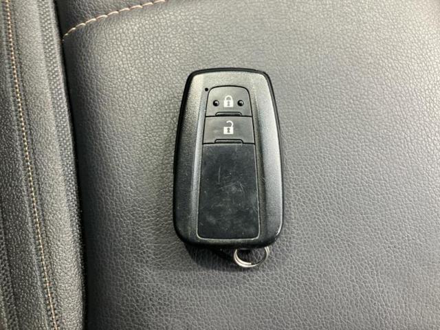 カローラスポーツ ハイブリッドＧスタイルパッケージ　新品タイヤ／保証書／ディスプレイオーディオ＋ナビ８インチ／衝突安全装置／車線逸脱防止支援システム／シート　ハーフレザー／パーキングアシスト　自動操舵／ヘッドランプ　ＬＥＤ　衝突被害軽減システム　ＥＴＣ（38枚目）