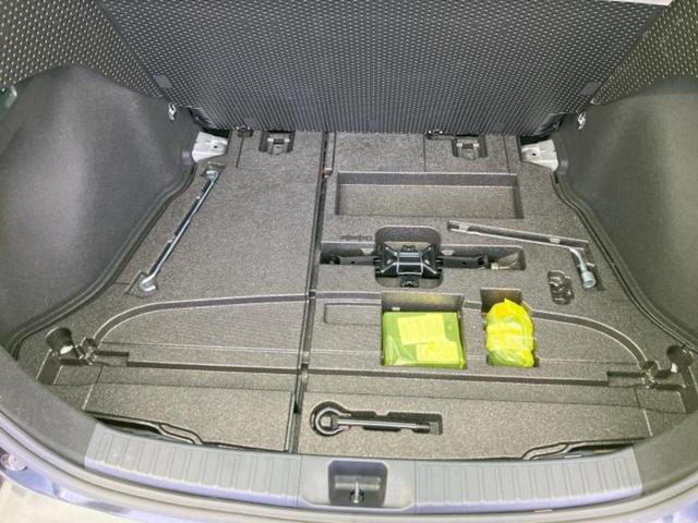 プリウス Sツーリングセレクションブラックエディション 保証書/ディスプレイオーディオ/衝突安全装置/シートヒーター 前席/全方位モニター/車線逸脱防止支援システム/シート 合皮/ヘッドランプ LED/Bluetooth接続/ETC/EBD付ABS 記録簿(25枚目)