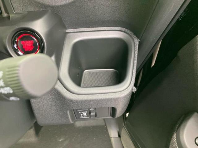 N-BOXカスタム ヒョウジュン 純正 8インチ ナビ/ホンダセンシング/電動スライドドア/シートヒーター 前席/車線逸脱防止支援システム/登録済未使用車/ヘッドランプ LED/Bluetooth接続/バックモニター/フルセグTV(41枚目)