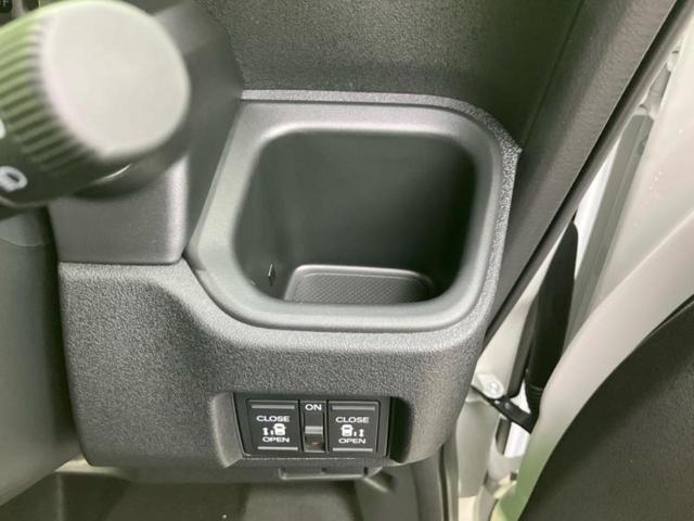 N-BOXカスタム ヒョウジュン 保証書/純正 8インチ ナビ/ホンダセンシング/両側電動スライドドア/シートヒーター 前席/車線逸脱防止支援システム/登録済未使用車/ヘッドランプ LED/Bluetooth接続/EBD付ABS(42枚目)