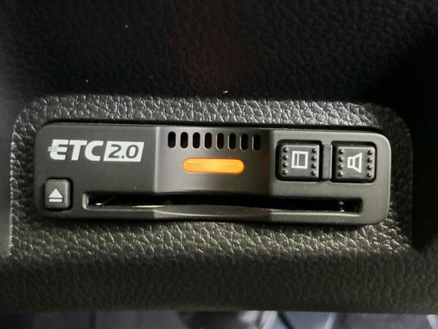 ヴェゼル 4WD eHEV Zプレイパッケージ パノラマルーフ/保証書/ディスプレイオーディオ+ナビ9インチ/ホンダセンシング/シートヒーター/マルチビューカメラシステム/車線逸脱防止支援システム/シート ハーフレザー/電動バックドア サンルーフ(28枚目)