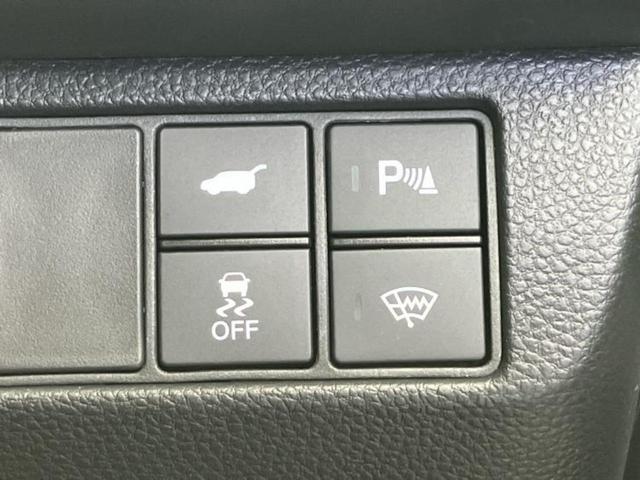 ヴェゼル 4WD eHEV Zプレイパッケージ パノラマルーフ/保証書/ディスプレイオーディオ+ナビ9インチ/ホンダセンシング/シートヒーター/マルチビューカメラシステム/車線逸脱防止支援システム/シート ハーフレザー/電動バックドア サンルーフ(32枚目)