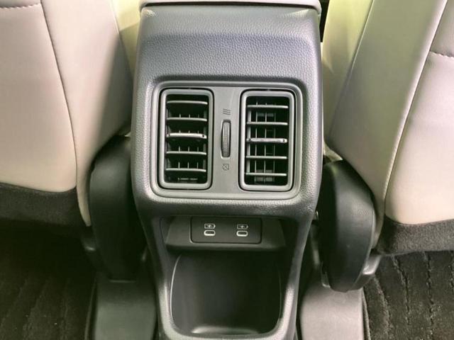 ヴェゼル 4WD eHEV Zプレイパッケージ パノラマルーフ/保証書/ディスプレイオーディオ+ナビ9インチ/ホンダセンシング/シートヒーター/マルチビューカメラシステム/車線逸脱防止支援システム/シート ハーフレザー/電動バックドア サンルーフ(35枚目)