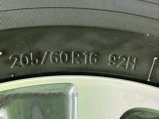 ＷＥＣＡＲＳの展示場では実際に見て、触ってお車をお選びいただけます！知識の豊富な営業スタッフが様々なカーライフをご提案いたします！