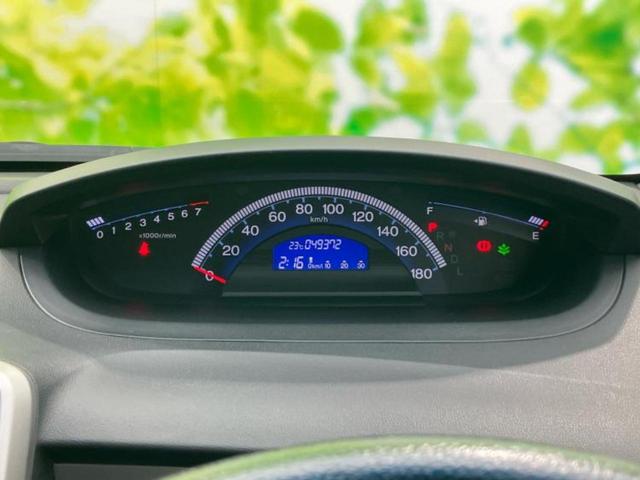 フリード Ｇジャストセレクション　社外　ＳＤナビ／電動スライドドア／ドライブレコーダー　前後／ヘッドランプ　ＨＩＤ／Ｂｌｕｅｔｏｏｔｈ接続／ＥＴＣ／ＥＢＤ付ＡＢＳ／横滑り防止装置／アイドリングストップ／バックモニター／フルセグＴＶ（14枚目）