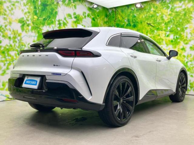 クラウンスポーツ ４ＷＤ　Ｚ　新品タイヤ／保証書／純正　１１．６インチ　ＳＤナビ／デジタルインナーミラー／シートヒーター／全方位モニター／車線逸脱防止支援システム／シート　フルレザー／プロパイロット　革シート　衝突被害軽減システム（3枚目）