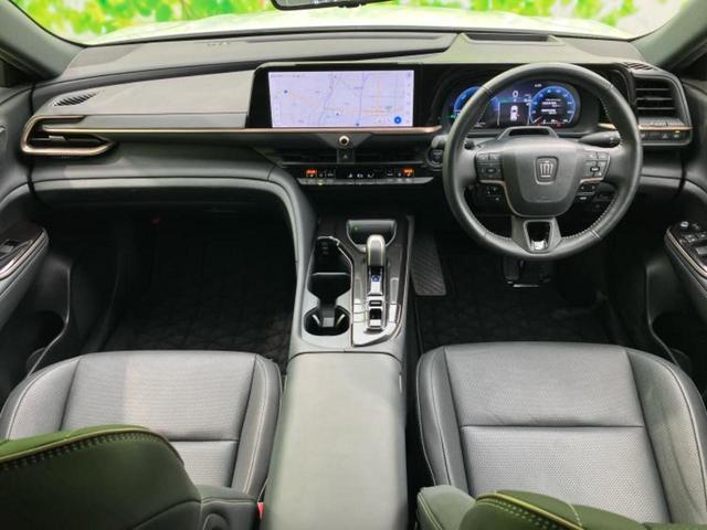 クラウンスポーツ ４ＷＤ　Ｚ　新品タイヤ／保証書／純正　１１．６インチ　ＳＤナビ／デジタルインナーミラー／シートヒーター／全方位モニター／車線逸脱防止支援システム／シート　フルレザー／プロパイロット　革シート　衝突被害軽減システム（4枚目）