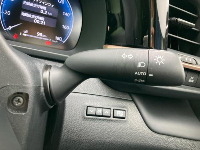 クラウンスポーツ ４ＷＤ　Ｚ　新品タイヤ／保証書／純正　１１．６インチ　ＳＤナビ／デジタルインナーミラー／シートヒーター／全方位モニター／車線逸脱防止支援システム／シート　フルレザー／プロパイロット　革シート　衝突被害軽減システム（16枚目）