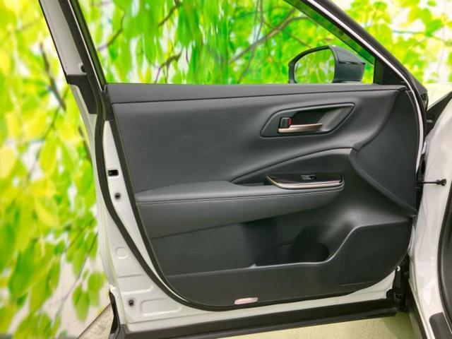 クラウンスポーツ ４ＷＤ　Ｚ　新品タイヤ／保証書／純正　１１．６インチ　ＳＤナビ／デジタルインナーミラー／シートヒーター／全方位モニター／車線逸脱防止支援システム／シート　フルレザー／プロパイロット　革シート　衝突被害軽減システム（22枚目）