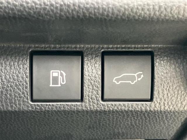 クラウンスポーツ ４ＷＤ　Ｚ　新品タイヤ／保証書／純正　１１．６インチ　ＳＤナビ／デジタルインナーミラー／シートヒーター／全方位モニター／車線逸脱防止支援システム／シート　フルレザー／プロパイロット　革シート　衝突被害軽減システム（31枚目）