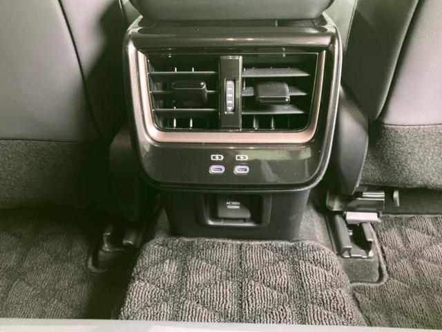 クラウンスポーツ ４ＷＤ　Ｚ　新品タイヤ／保証書／純正　１１．６インチ　ＳＤナビ／デジタルインナーミラー／シートヒーター／全方位モニター／車線逸脱防止支援システム／シート　フルレザー／プロパイロット　革シート　衝突被害軽減システム（34枚目）