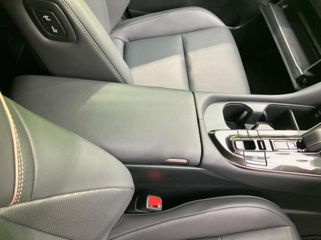 クラウンスポーツ ４ＷＤ　Ｚ　新品タイヤ／保証書／純正　１１．６インチ　ＳＤナビ／デジタルインナーミラー／シートヒーター／全方位モニター／車線逸脱防止支援システム／シート　フルレザー／プロパイロット　革シート　衝突被害軽減システム（41枚目）