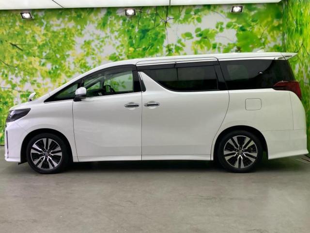 アルファード Ｓ　Ｃパッケージ　新品タイヤ／サンルーフ／保証書／ディスプレイオーディオ＋ナビ９インチ／フリップダウンモニター　純正　１２．１インチ／デジタルインナーミラー／トヨタセーフティセンス／両側電動スライドドア　バックカメラ（2枚目）