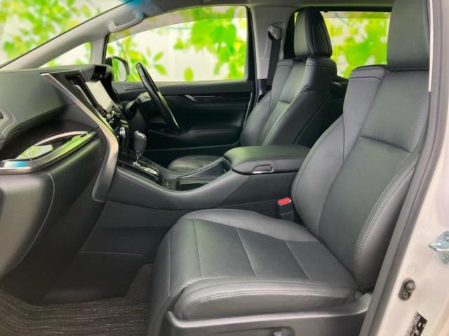 アルファード Ｓ　Ｃパッケージ　新品タイヤ／サンルーフ／保証書／ディスプレイオーディオ＋ナビ９インチ／フリップダウンモニター　純正　１２．１インチ／デジタルインナーミラー／トヨタセーフティセンス／両側電動スライドドア　バックカメラ（7枚目）