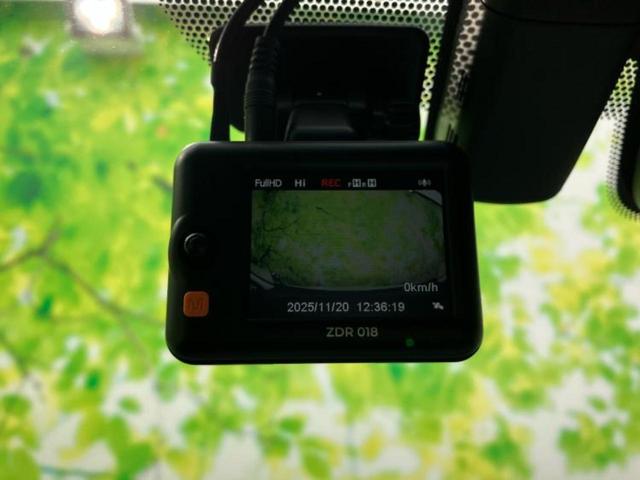 アルファード Ｓ　Ｃパッケージ　新品タイヤ／サンルーフ／保証書／ディスプレイオーディオ＋ナビ９インチ／フリップダウンモニター　純正　１２．１インチ／デジタルインナーミラー／トヨタセーフティセンス／両側電動スライドドア　バックカメラ（39枚目）